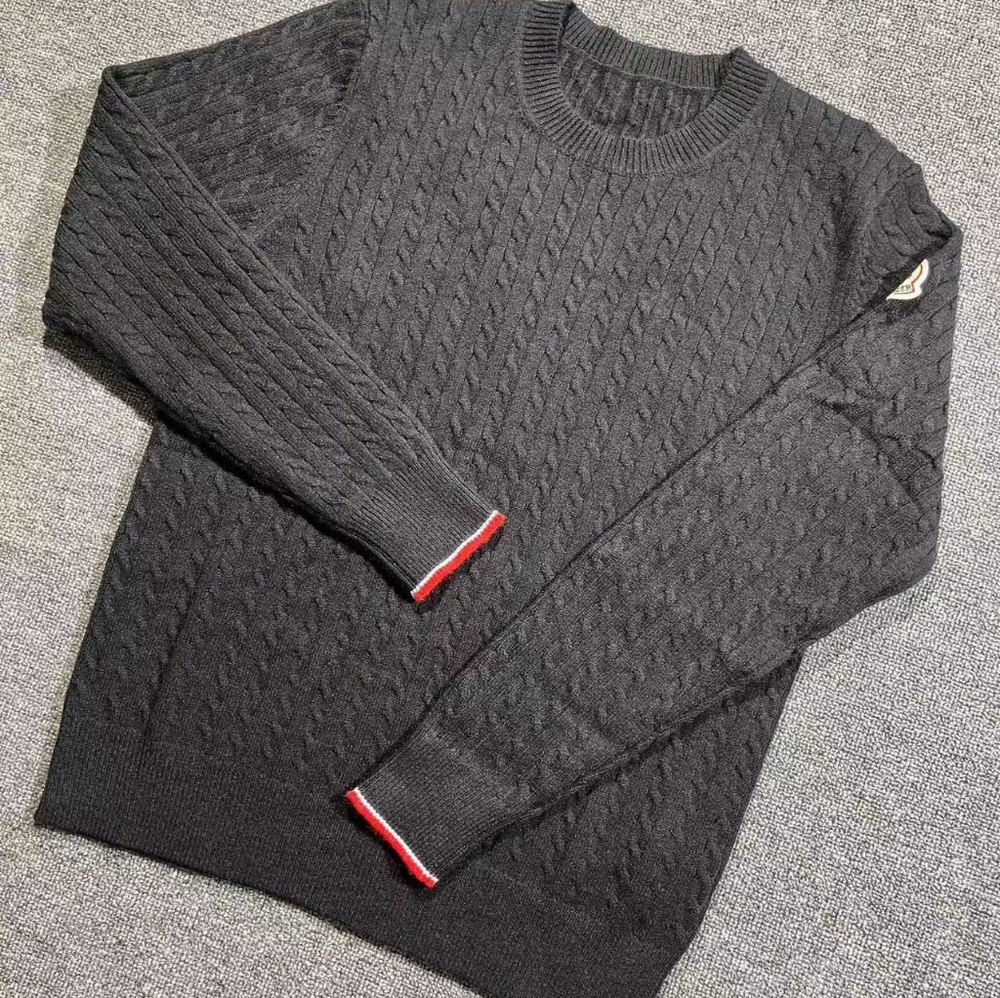 MONCLER autumn and winter simple long sleeves